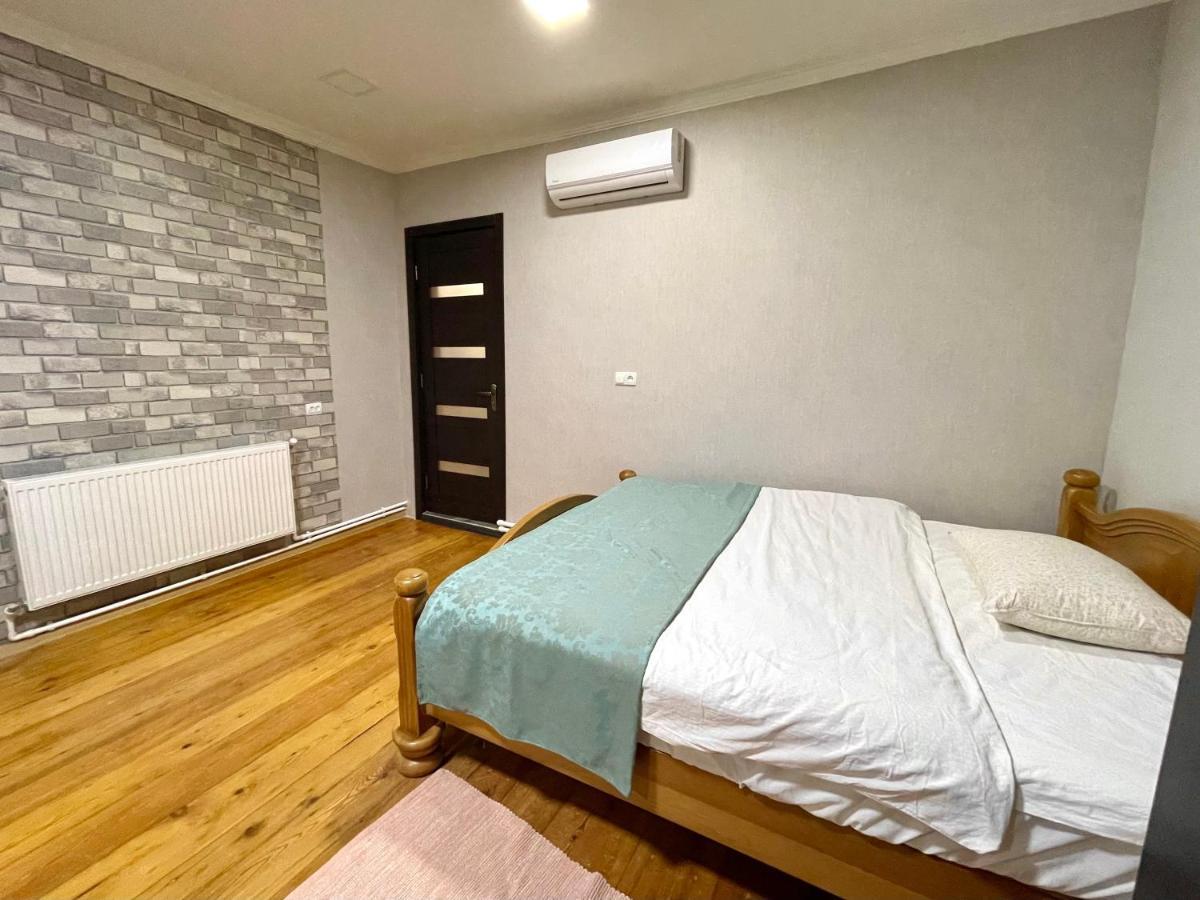 La Casa De Tbilisi Lägenhet Exteriör bild